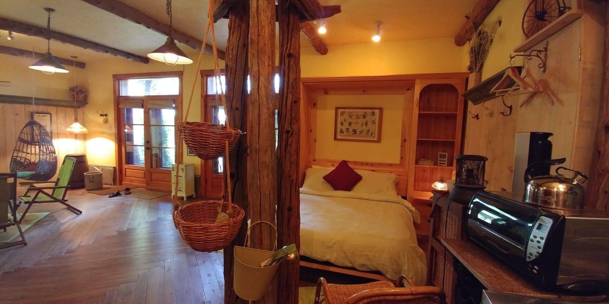 Bed and Breakfast Jardins De L'Achillee Millefeuille La Conception Exterior foto