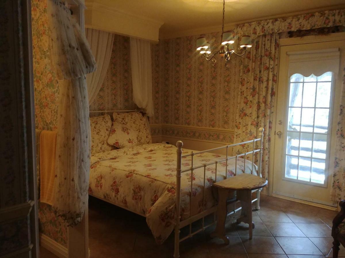 Bed and Breakfast Jardins De L'Achillee Millefeuille La Conception Exterior foto